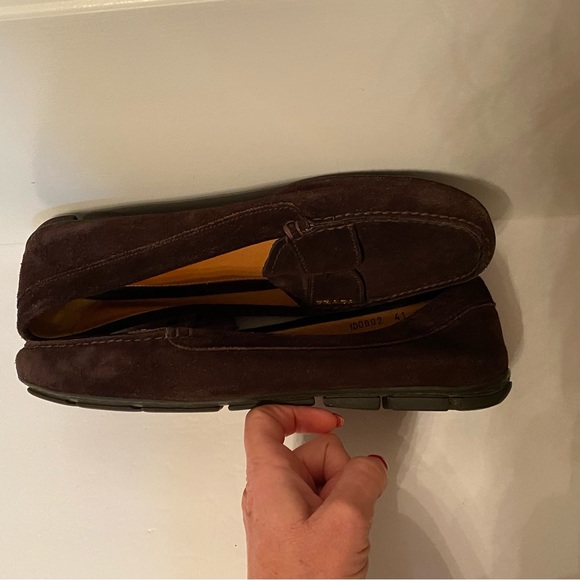 PRADA SHOES LOAFERS FLATS BROWN SUEDE LEATHER RUBBER SOLE ITALY SIZE 41 10.5 - Picture 8 of 13